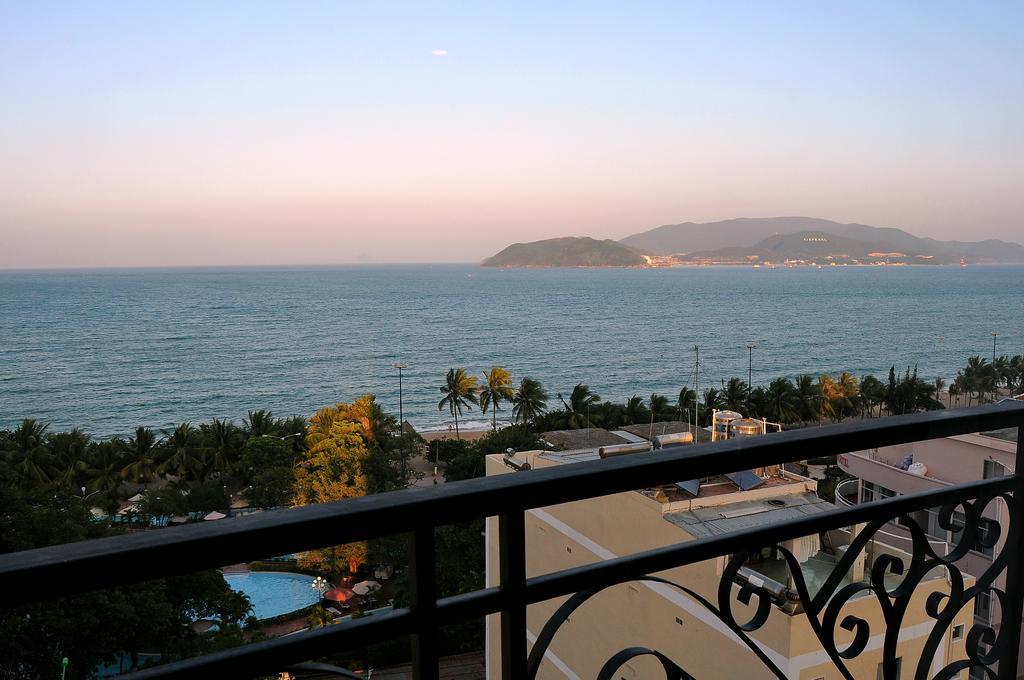 Db Hotel Nha Trang Luaran gambar